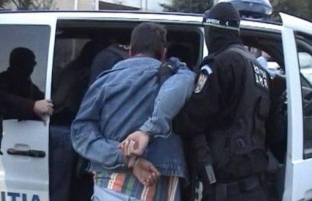 Cetăţean ucrainean căutat de autorităţile din Polonia, reținut în Vama Siret
