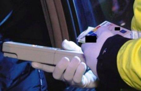 Bărbat din Văculești prins băut la volan pe B-dul Victoriei din Dorohoi