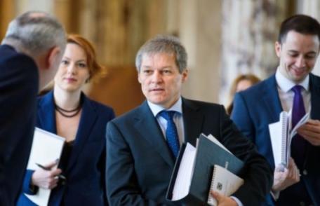 Guvernul a aprobat majorarea salariilor bugetarilor. Fondul de salarii la stat creşte cu 5%