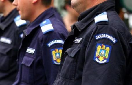 Activitate preventivă a jandarmilor botoșăneni „Adolescenţă în legalitate, nu delincvenţă în ilegalitate”