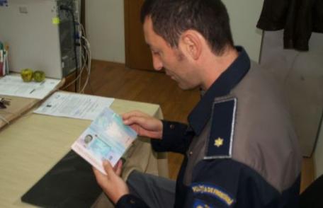 Permis fals, procurat cu 200 euro