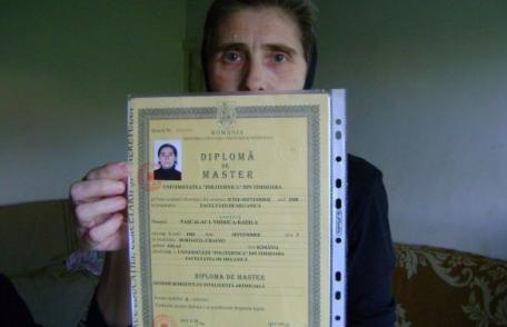 Femeia de serviciu cu studii superioare, diplomă de inginer mecanic şi master în robotică