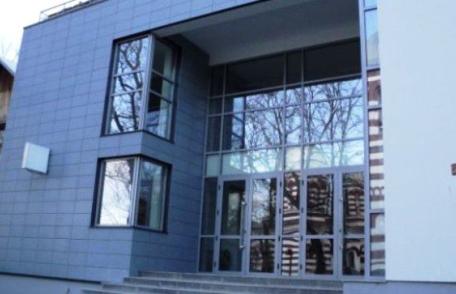 Drept la replică! Consilierii dorohoieni acuzați de amânarea inaugurării Cinematografului MELODIA reacționează!