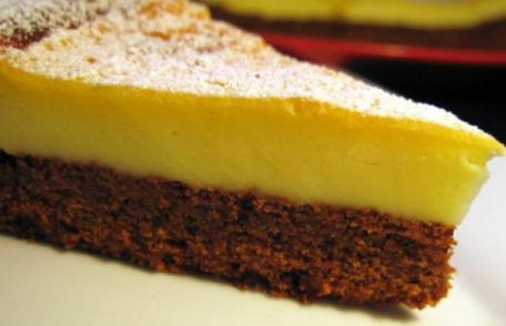 Pască cu ciocolată şi brânză de vaci