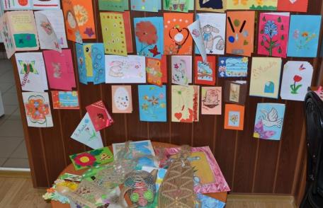 Expoziţie la Clubul Copiilor şi Elevilor Dorohoi în cadrul Concursului Naţional “Mesaj de Prietenie”