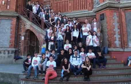 Școala Gimnazială „Al.I.Cuza” Dorohoi - Întâlnire transnațională la Istanbul în cadrul proiectului „Travelling words” - FOTO