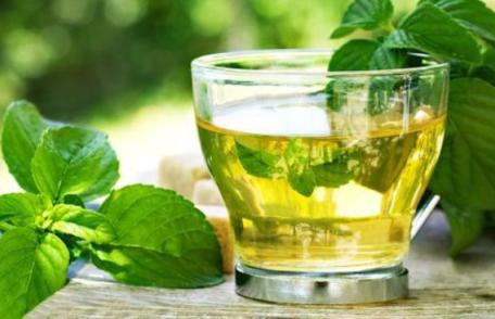 Cel mai eficient ceai pentru slăbit