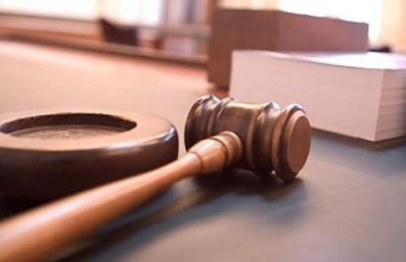 Bărbat din Dorohoi trimis în judecată pentru dare de mită