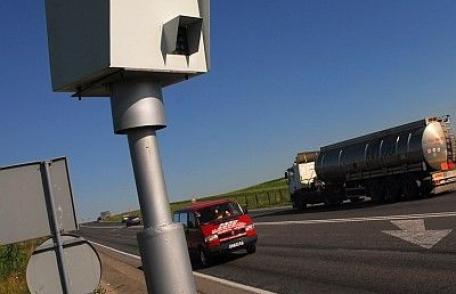 Radarele fixe vor fi puse iar la pândă