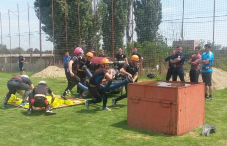 Finaliştii Concursurilor serviciilor profesioniste pentru situaţii de urgenţă - FOTO