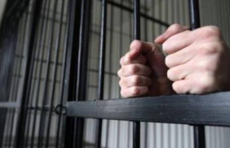 Botoșănean arestat preventiv pentru tâlhărie