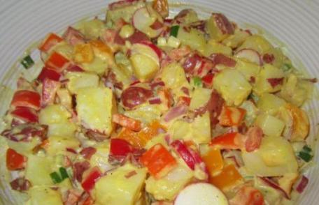 Salată de cartofi