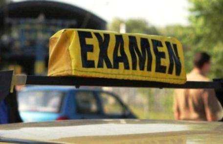 Vrei să-ți iei permisul auto? Ai putea da patru probe în loc de două
