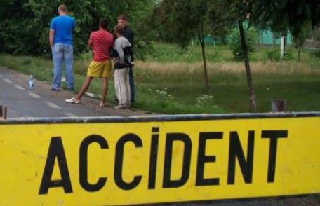Copil de 5 ani nesupravegheat, accidentat după ce a traversat strada neregulamentar