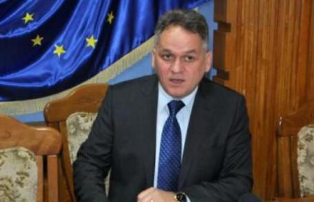 Apel făcut de prefectul Dan Nechifor către furnizorii de medicamente din judeţ