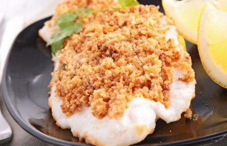 Păstrăv în crustă crocantă de pesmet