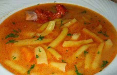 Ciorbă de fasole verde