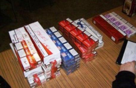 Depistat în trafic, în timp ce transporta 80.000 de ţigări de contrabandă