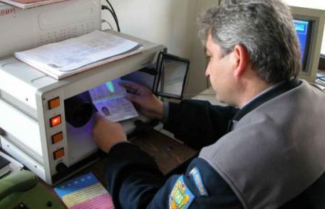 Permis de conducere polonez fals, depistat la punctul de frontieră Stânca