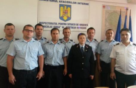 30 de pompieri botoşăneni avansaţi în grad - FOTO