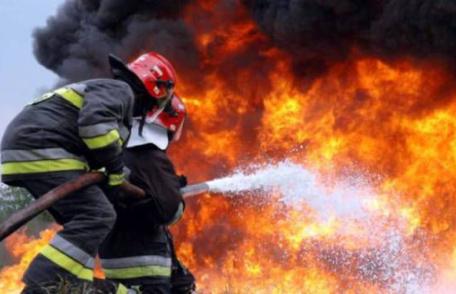 Cinci incendii în mai puţin de şase ore