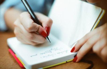 Idee inedită a unei mame! Le-a cerut copiilor să facă curățenie pentru a obține parola de la wireless