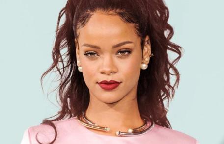 Meniul complet, direct de la Rihanna. Ce mănâncă de arată așa bine!