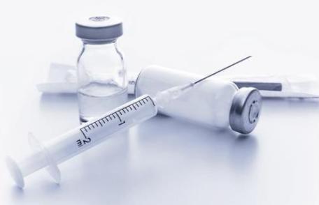 Ministrul Sănătății: Avem în lucru legea vaccinării și o vom promova probabil în septembrie