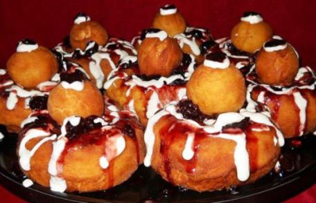 Papanași cu brânză