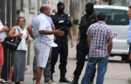 Intervenție a poliţiştilor în Parcul Tineretului, terminată cu o internare la Secția de Psihiatrie