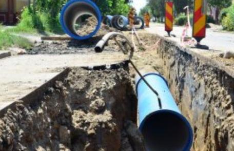 Află când vor fi reluate la Dorohoi lucrările de modernizare a sistemelor de alimentare cu apă și canalizare