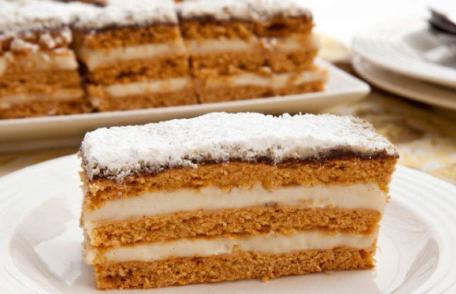 Prăjitură - Foi cu zahăr ars