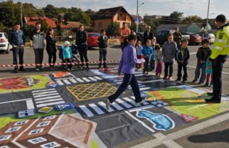 „Verde la educaţia rutieră” Copiii din Dorohoi sunt invitaţi sâmbătă la LIDL, să înveţe să traverseze corect