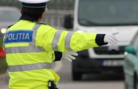 Acţiuni ale polițiștilor botoşăneni. Permise reținute, amenzi aplicate și societăți verificate!