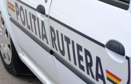 Adolescent lovit de o mașină în timp ce traversa regulamentar