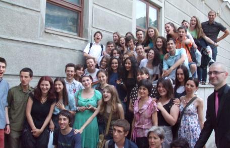 Ador le multumeşte botoşănenilor pentru generozitate   