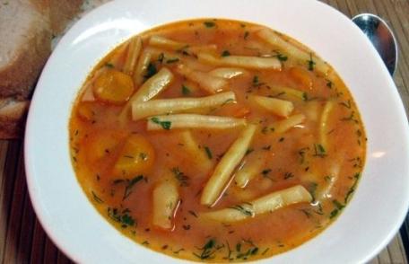Ciorbă de fasole verde