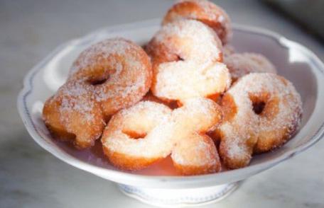 Gogoşi, un desert delicios de weekend