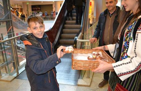 Mini vacanța de 1 Decembrie a adus peste 30.000 de botoșăneni la Uvertura Mall - FOTO