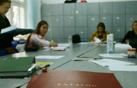 NOU pentru profesori: A apărut noua metodologie pentru acordarea gradației de merit