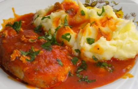 Friptură la tavă cu sos