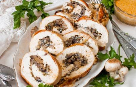 Ruladă de pui cu ciuperci