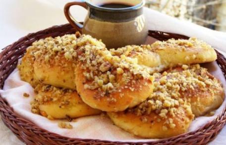 Cei mai buni mucenici cu miere şi nucă