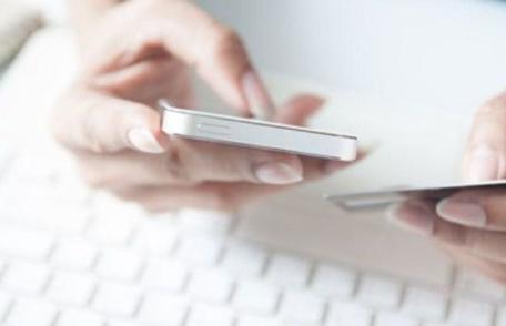 Ce să nu trimiţi niciodată prin SMS sau e-mail