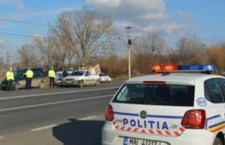 Material lemnos fără documente de provenienţă, confiscat de poliţişti