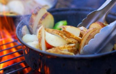 Alimente care devin toxice dacă le reîncălzești