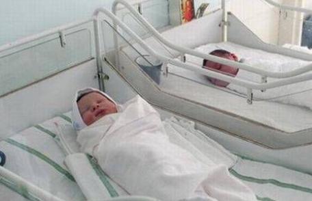 Spania: Sute de copii furaţi şi vânduţi de călugăriţe din maternităţi