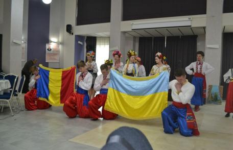 Sărbătoare ucraineană cu participarea prefectului Dan Nechifor - FOTO
