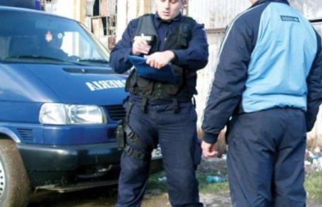 Grătar întrerupt de jandarmi, petarde confiscate și scandalagii amendați