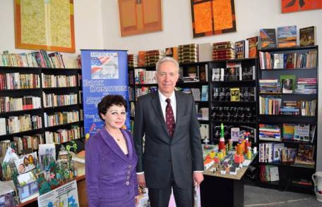 Biblioteca Judeţeană Botoşani, onorată de vizita Ambasadorului SUA la București, E.S. Hans G. Klemm